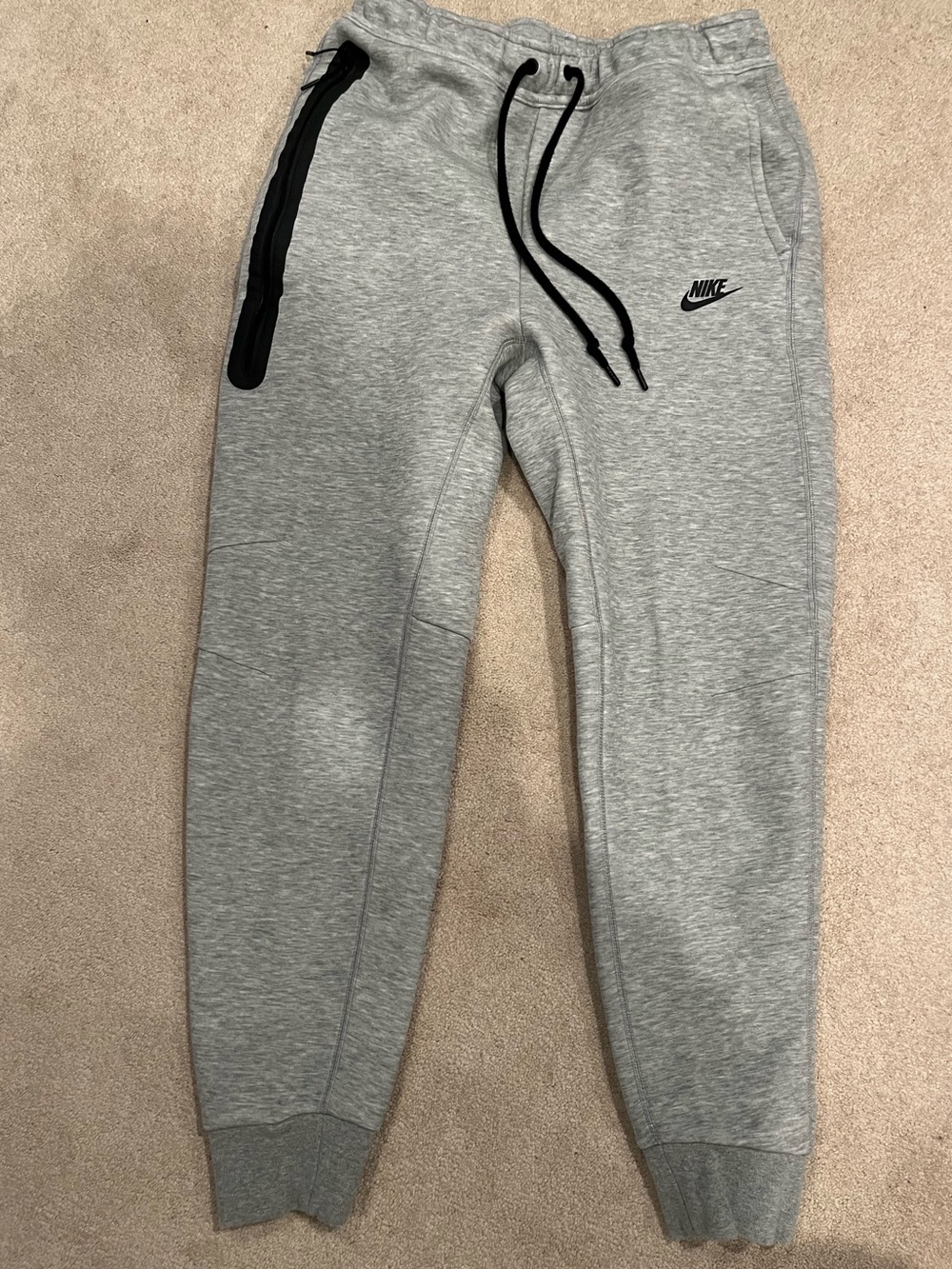 Nike mens medium Grey Fleece Jogger Pants